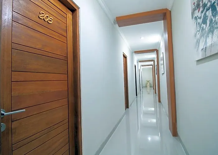 Oyo 3018 Vin Hotel